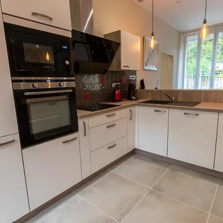 L'or Des Fontaines 10 Personnes Holiday home